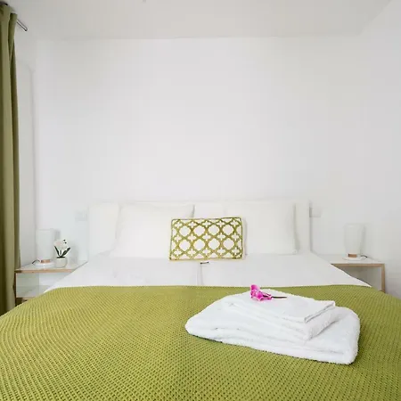 Apartment Almamater Lissabon