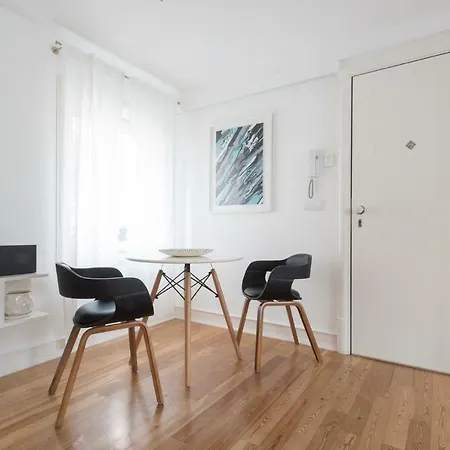 Almamater Apartment Lissabon